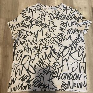 NWOT Girls Cities Tee - Urban Planet